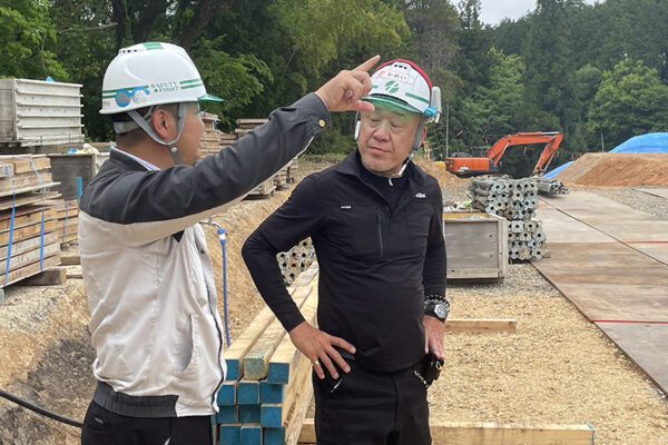 朝礼開始＆打ち合わせ